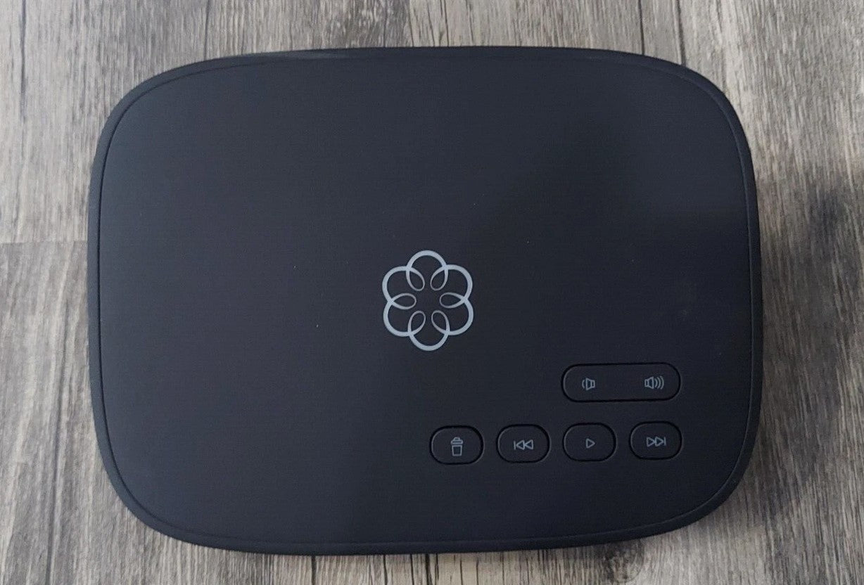 Ooma Telo VoIP Free Internet Home Phone Service and HD3 Handset.